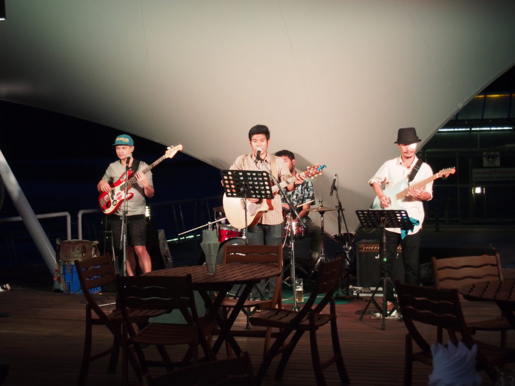 Lively local Thai Band entertained at Ao Po Grand Marina’s d’ deck bar